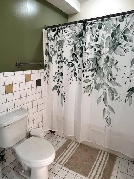 Midtown Flat Near Overton Park & Downtown ممفيس المظهر الخارجي الصورة